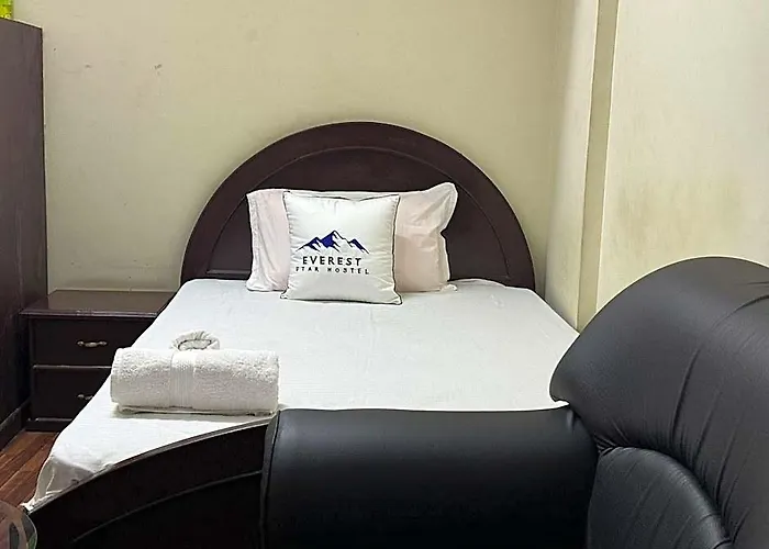 Everest Star 3*